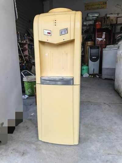 Orient Water Dispenser