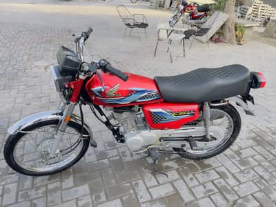 Honda CG 125 Red (2024 model] Excellent Condition