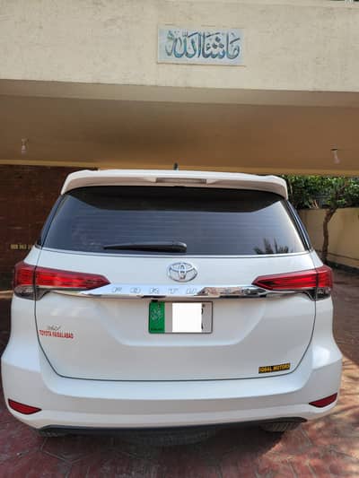 Fortuner V Petrol