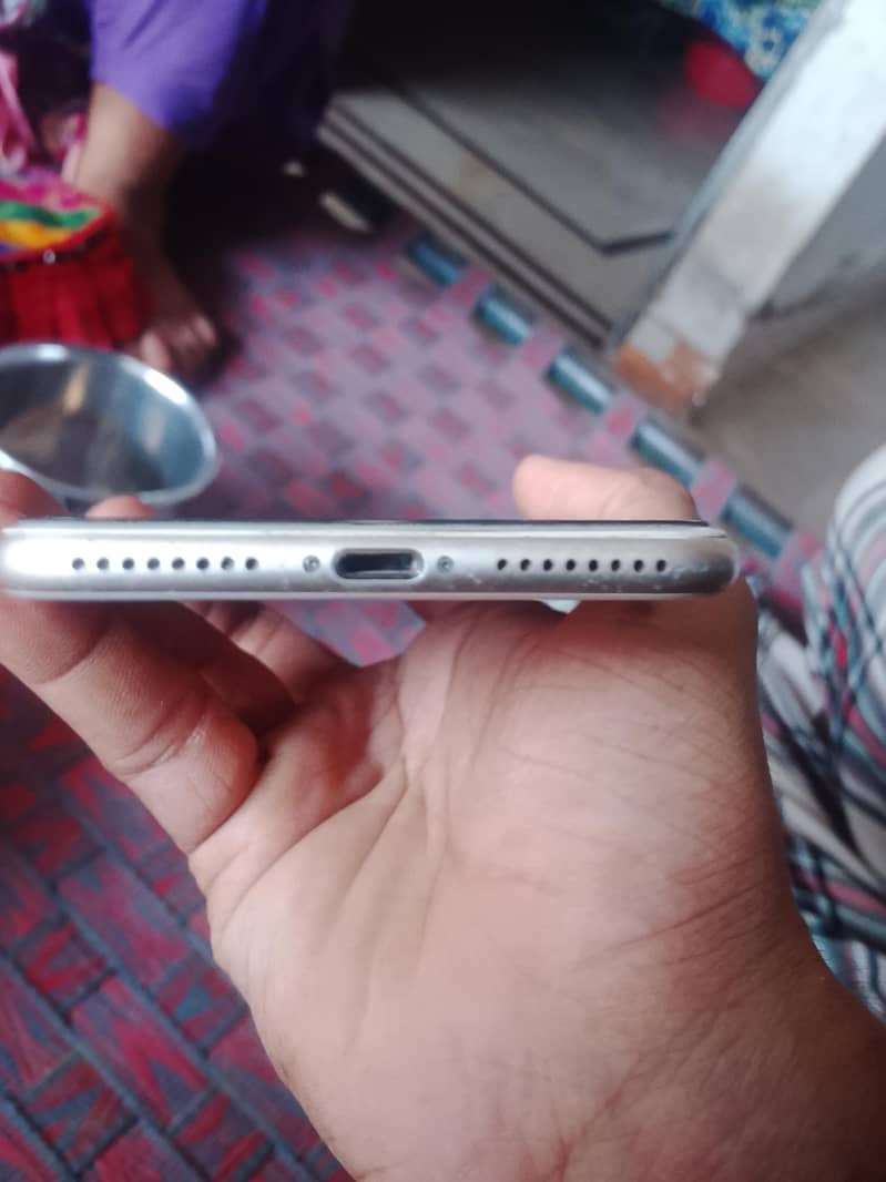 iphone 7 plus 4