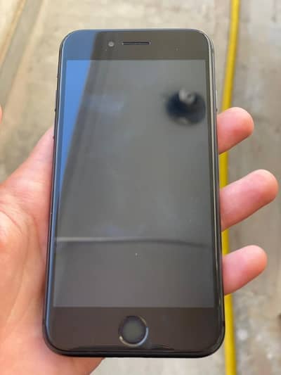 Apple iPhone 8