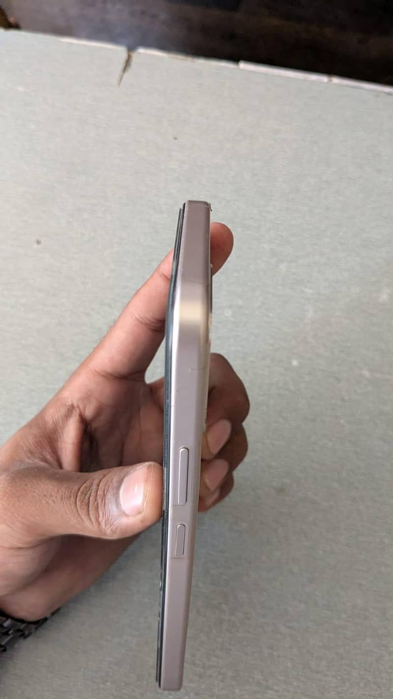 OPPO A6 1