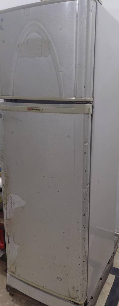 fride dawlance refrigerator condition 10/9