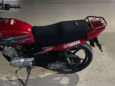 Yamaha ybr z DX