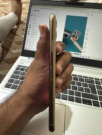 Apple iPhone 11 Pro Max