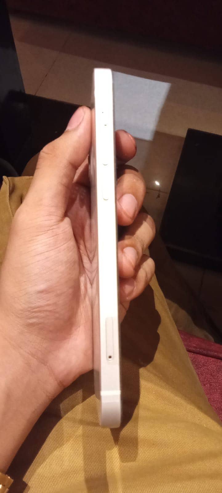 Apple iPhone 12 1