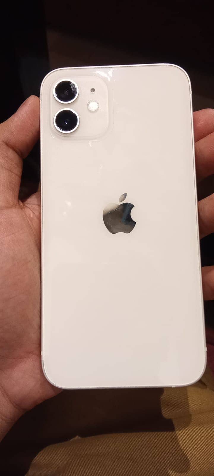 Apple iPhone 12 3
