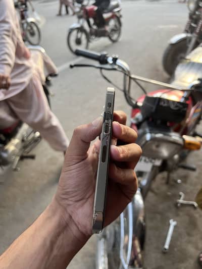 Apple iPhone 14 Pro