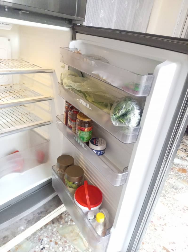 Refrigerator 1