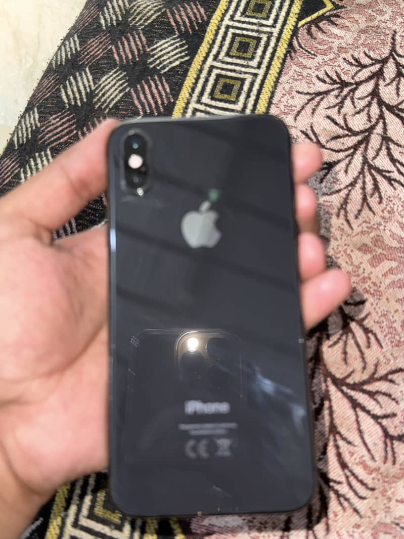 Apple iPhone X 2