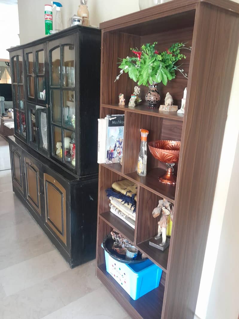 sofa set . . dining table set . . dividers setup 16