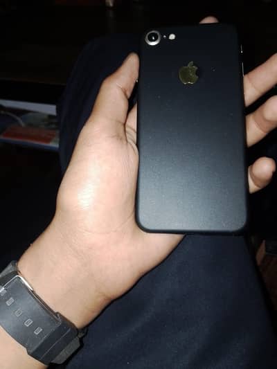 Apple iPhone 7