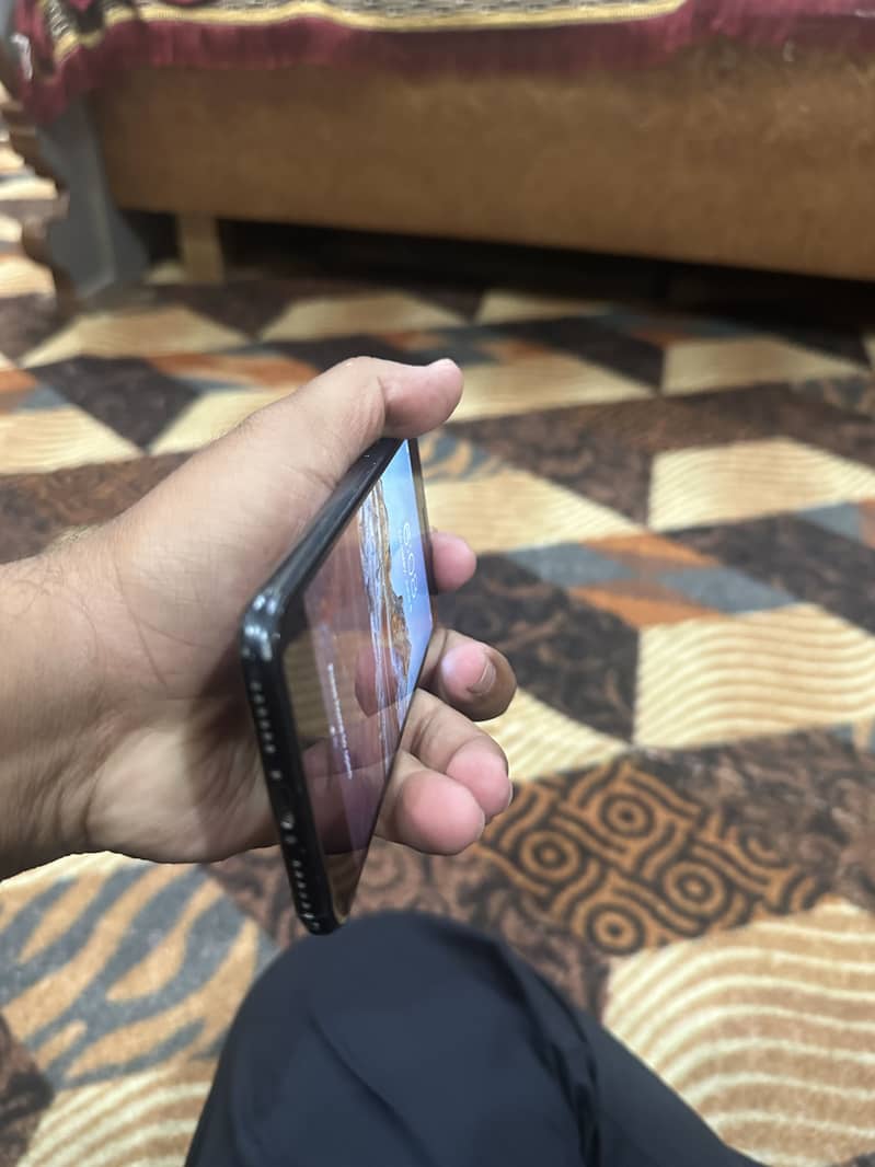 Apple iPhone 7 2