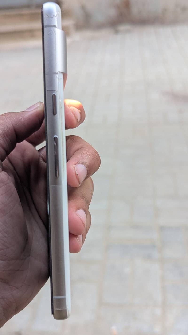 Google Pixel 7 2