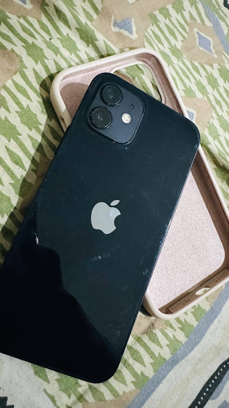 iPhone 12 0