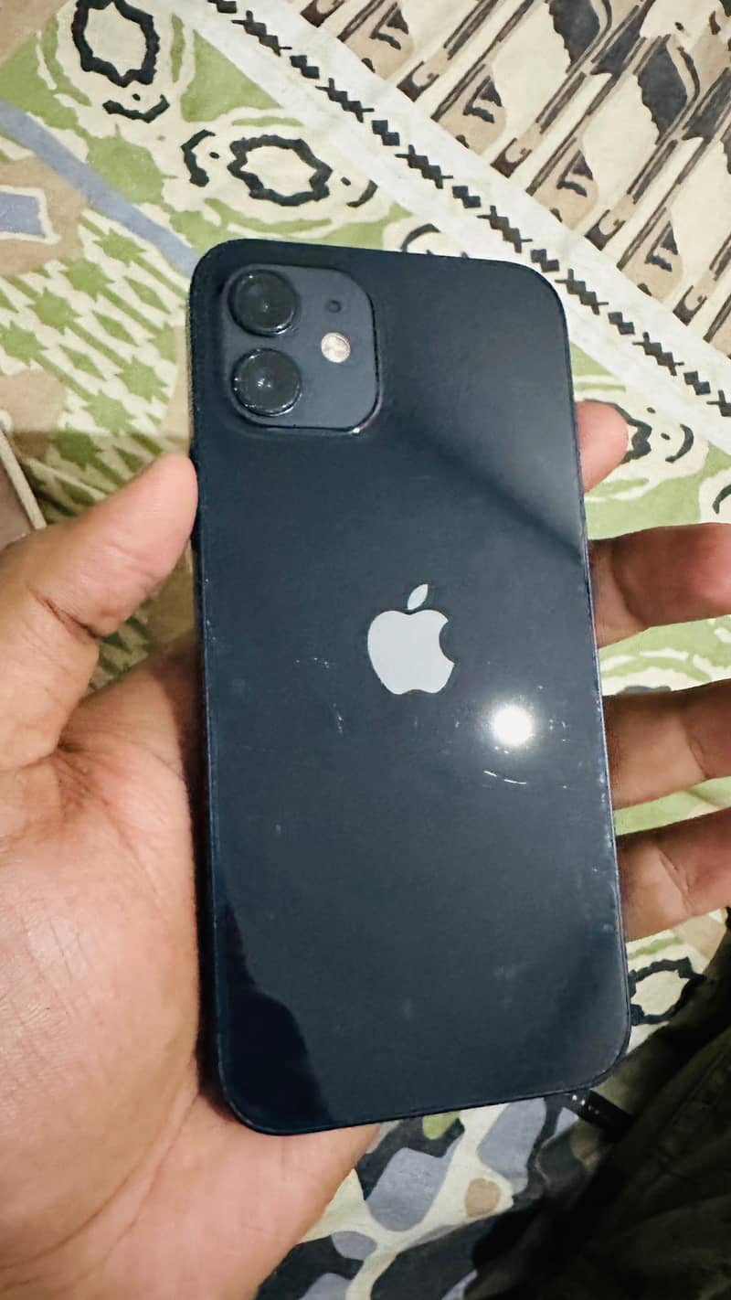 iPhone 12 10