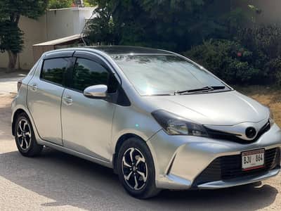 Toyota Vitz 2015/17 push start ,available Karachi
