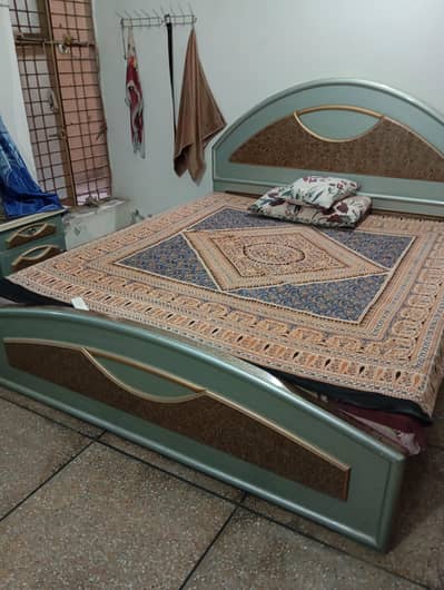 Bed set deco paint