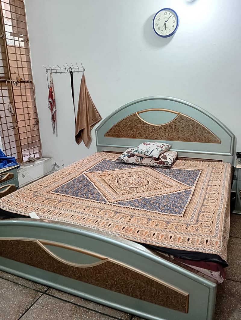 Bed set deco paint 2