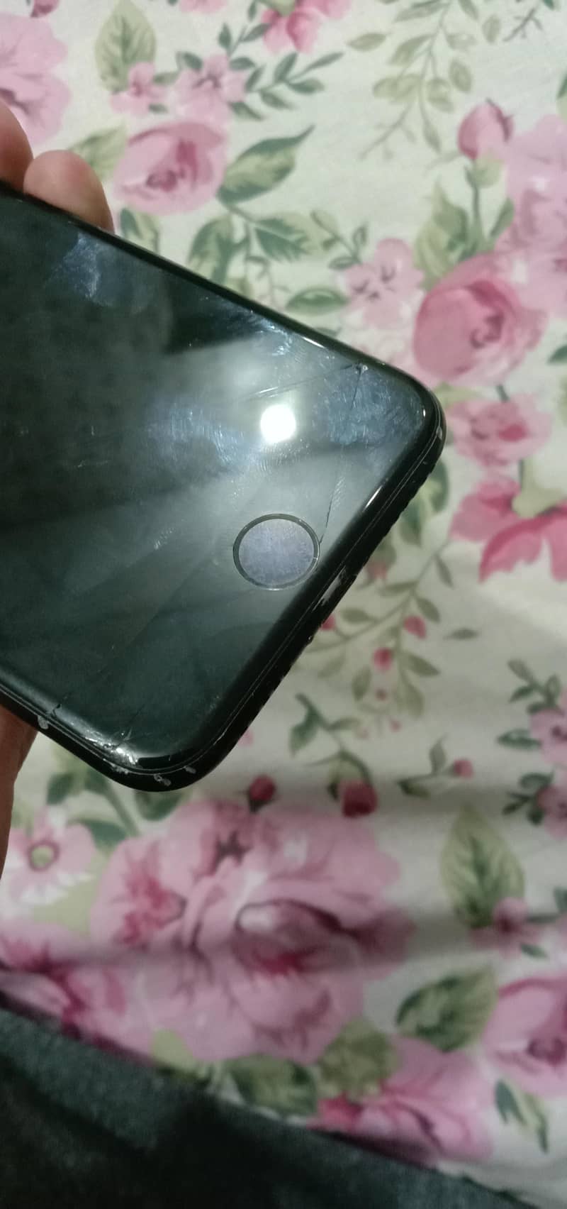 Apple iPhone 7 3