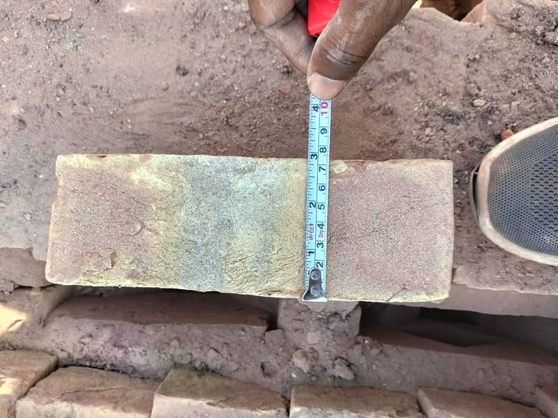 VIP Bricks  PER 1K RS 21000 0