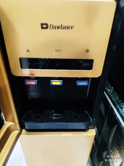 dawlance dispenser