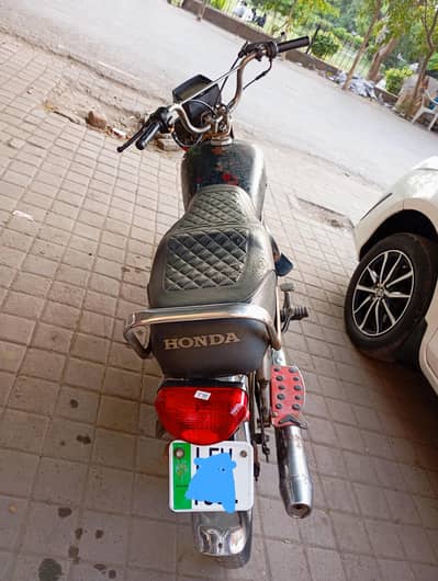 Metro 70cc for sale only call  : 03114490856