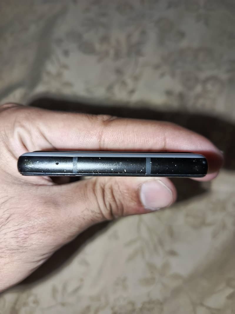 Google Pixel 6a 5