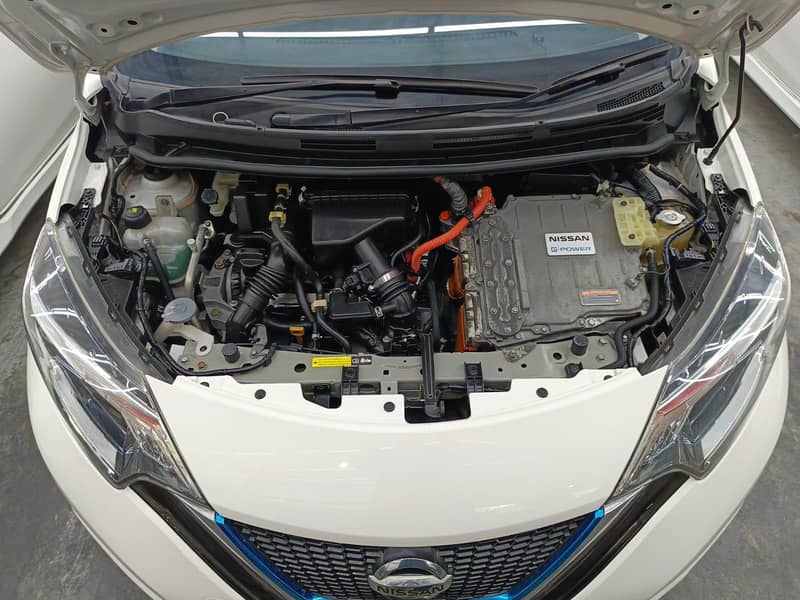 Nissan Note e power 9