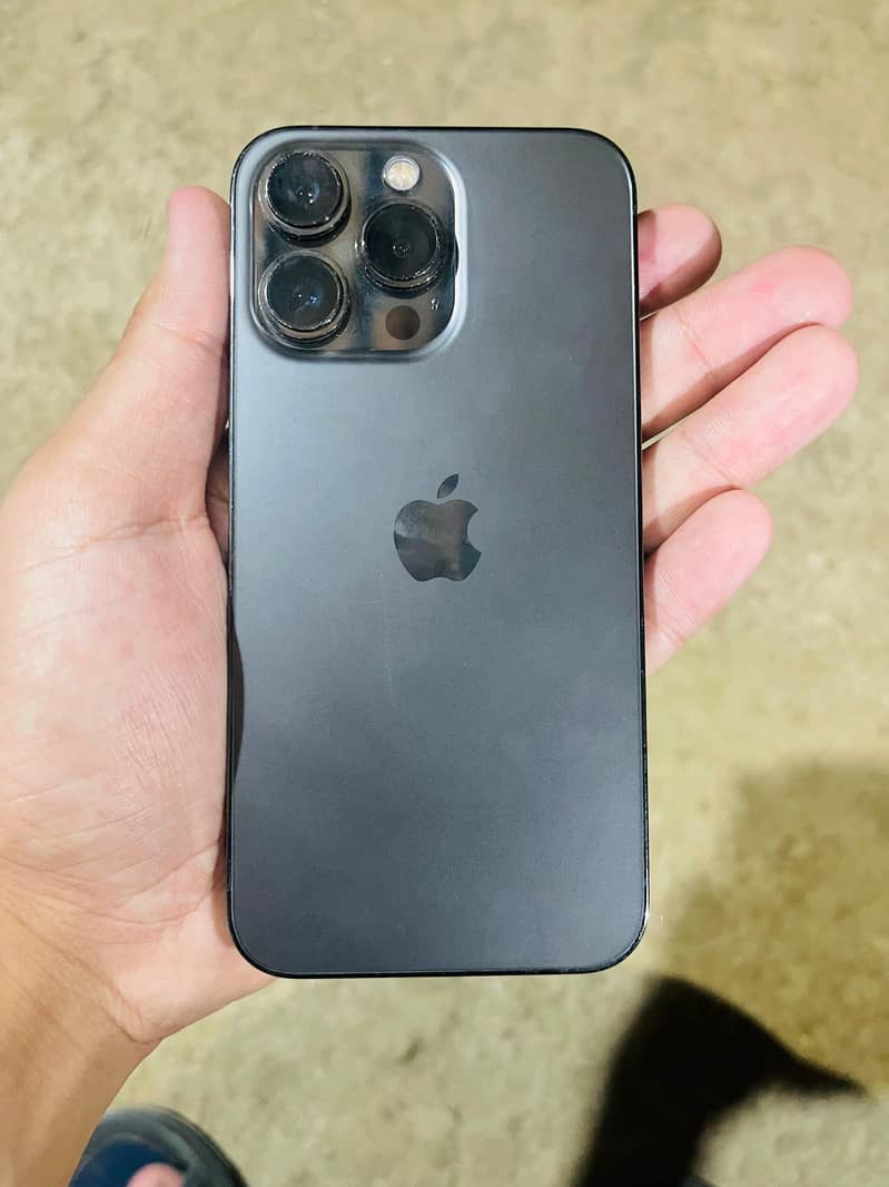 Apple iPhone 13 Pro 0