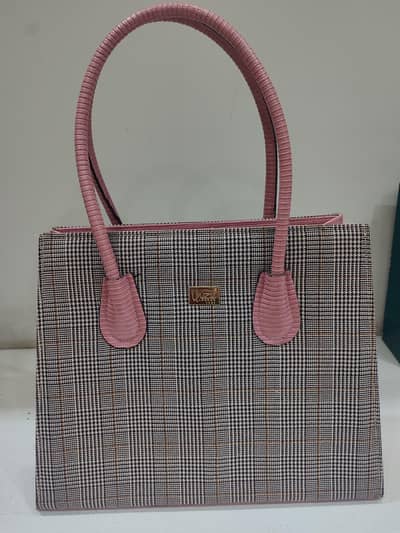 Unze London bag