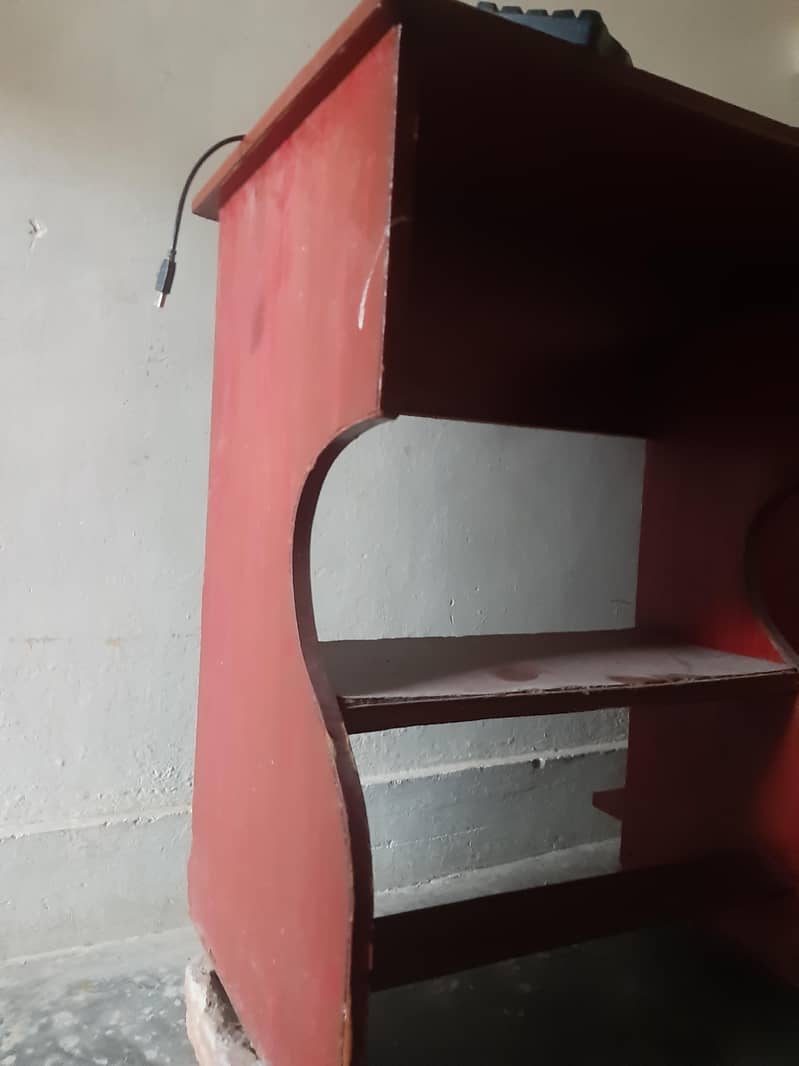 Computer Table 2000pkr 03060848897 1