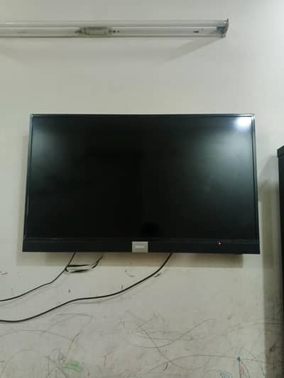orient tv in well condition
