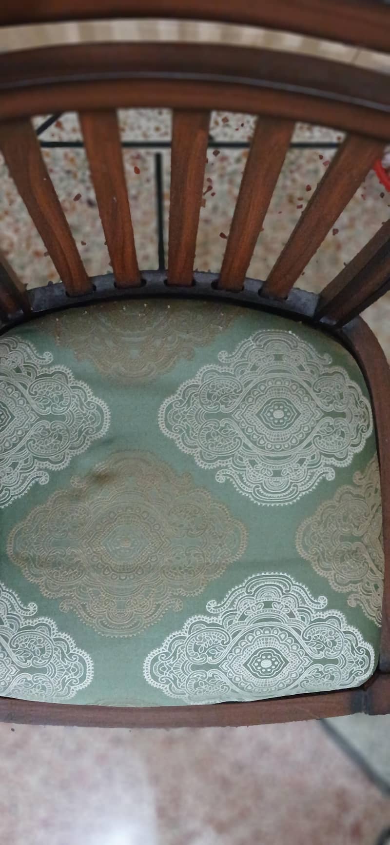 Dinning table 7