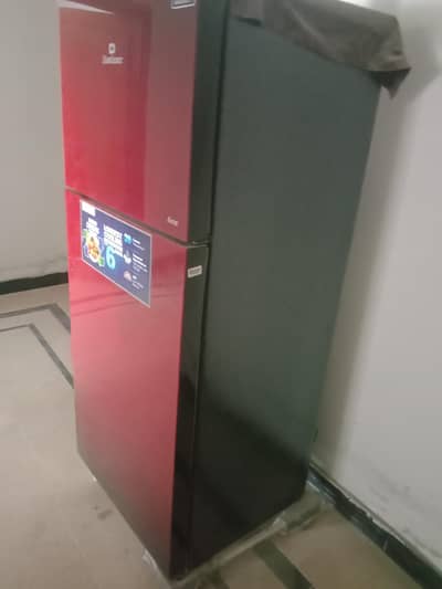 Medium glass door refrigerator