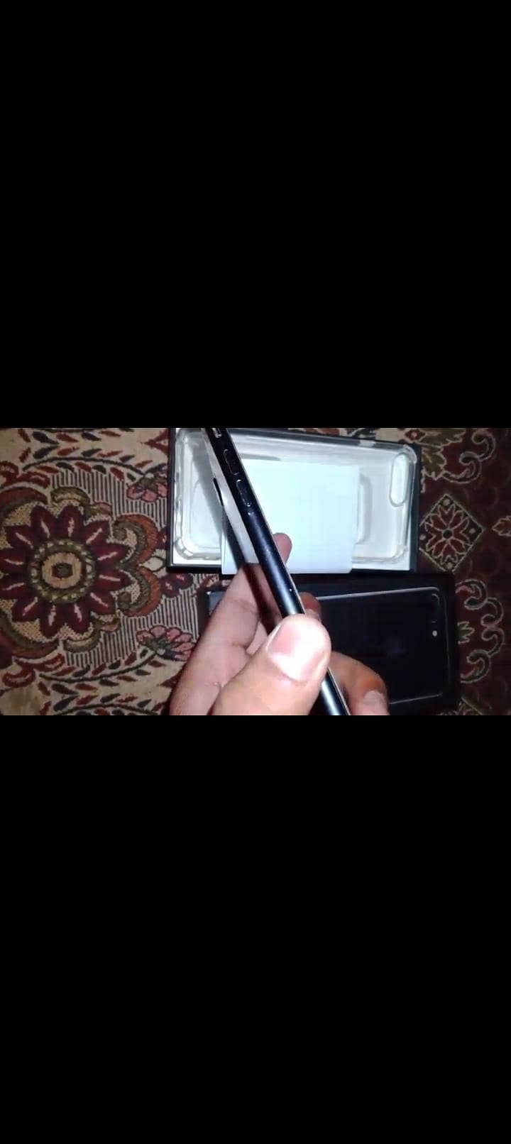Apple iPhone 7 Plus 2