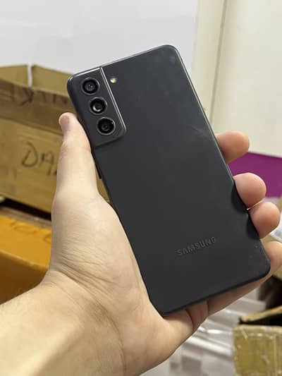 Samsung Mobile S21 FE