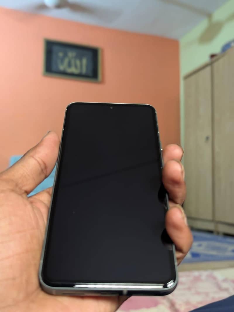 Google Pixel 8 1