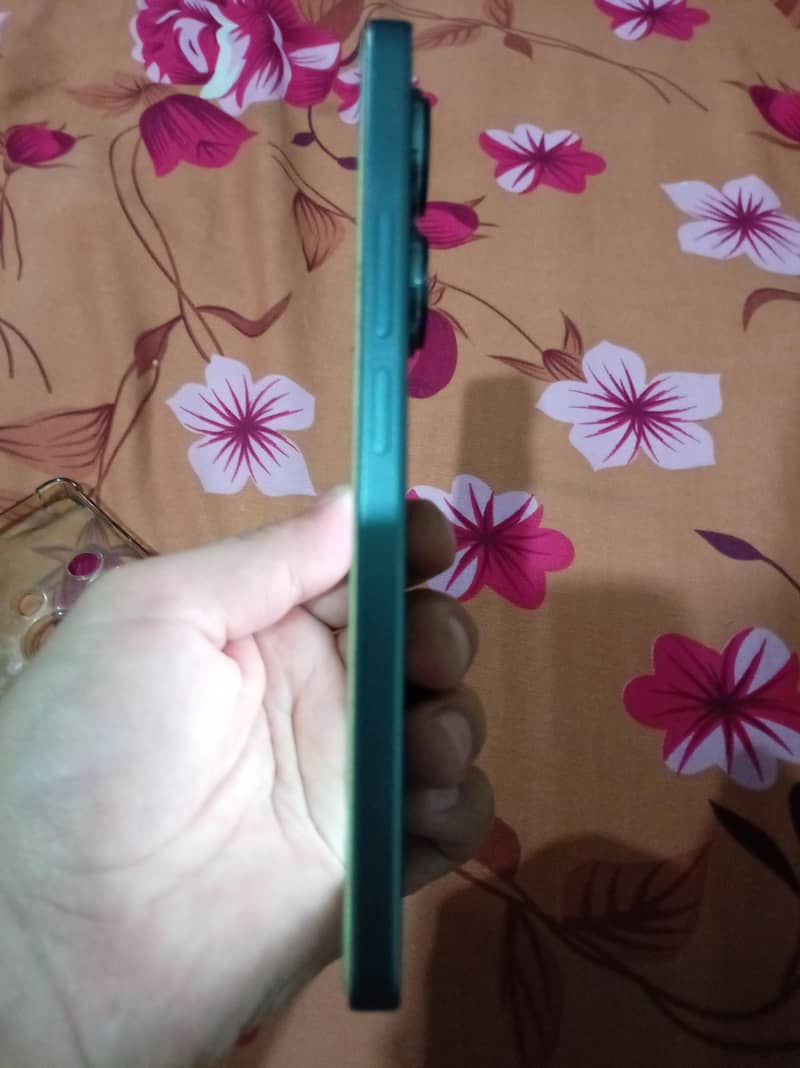 Xiaomi Redmi Note 13 Pro 1