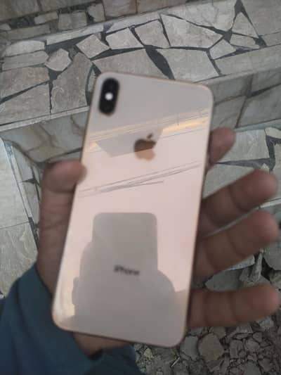 Iphone Xs max 10 by 10 all ok hai 64 gb water pack