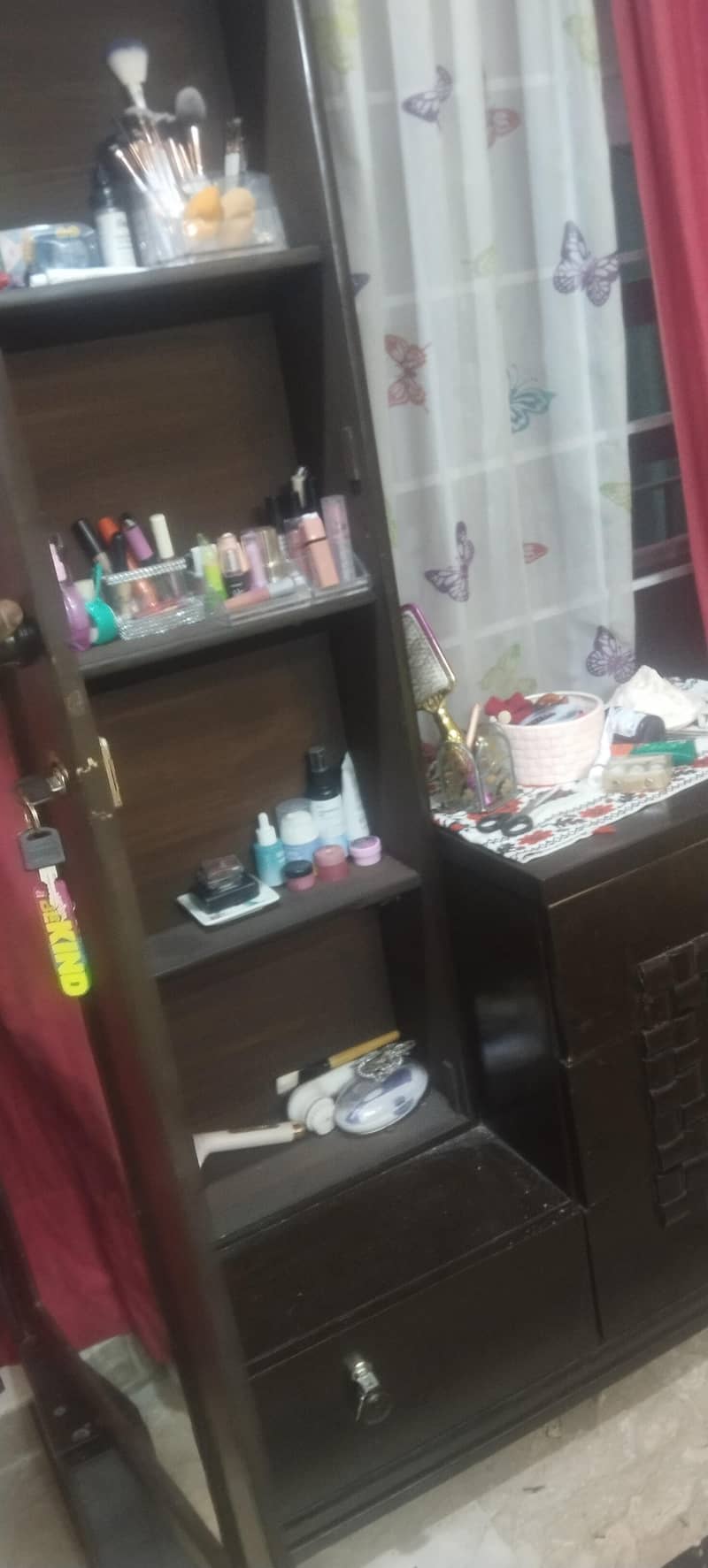 Dressing Table 1