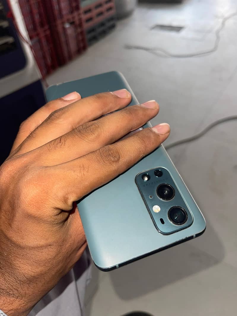 One Plus 9 Pro 7