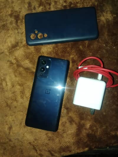 One Plus 9 5g 12/256