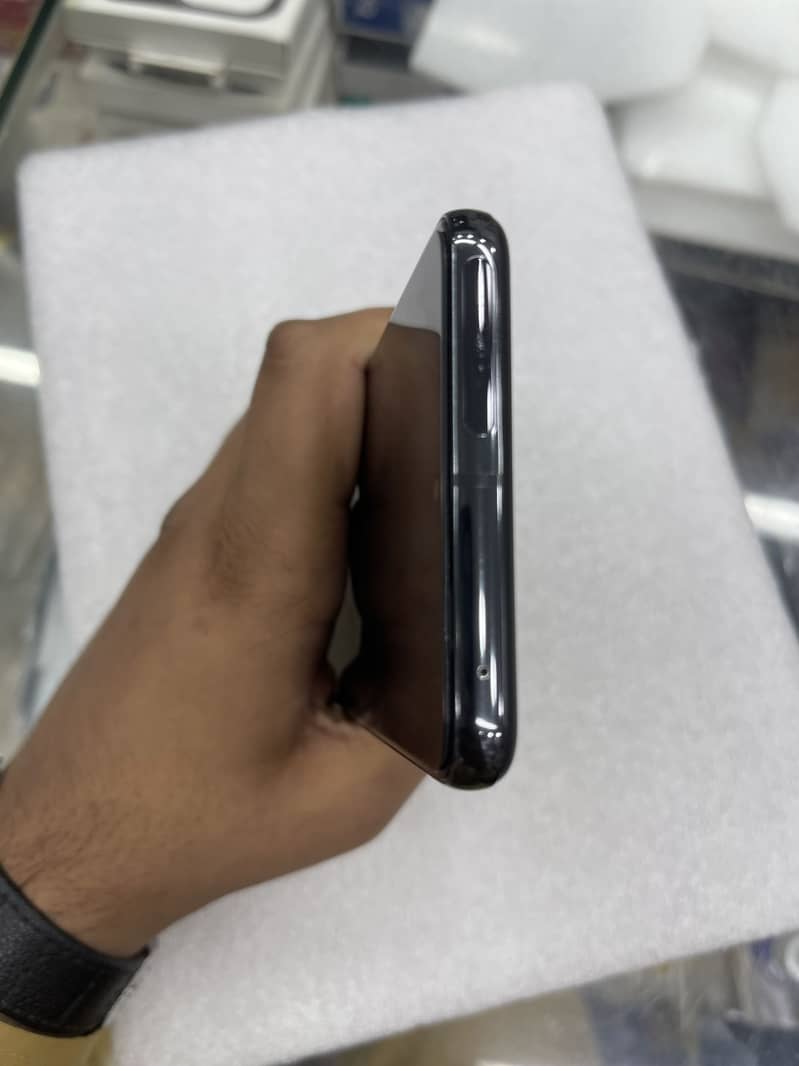 Google Pixel 8 Pro 5