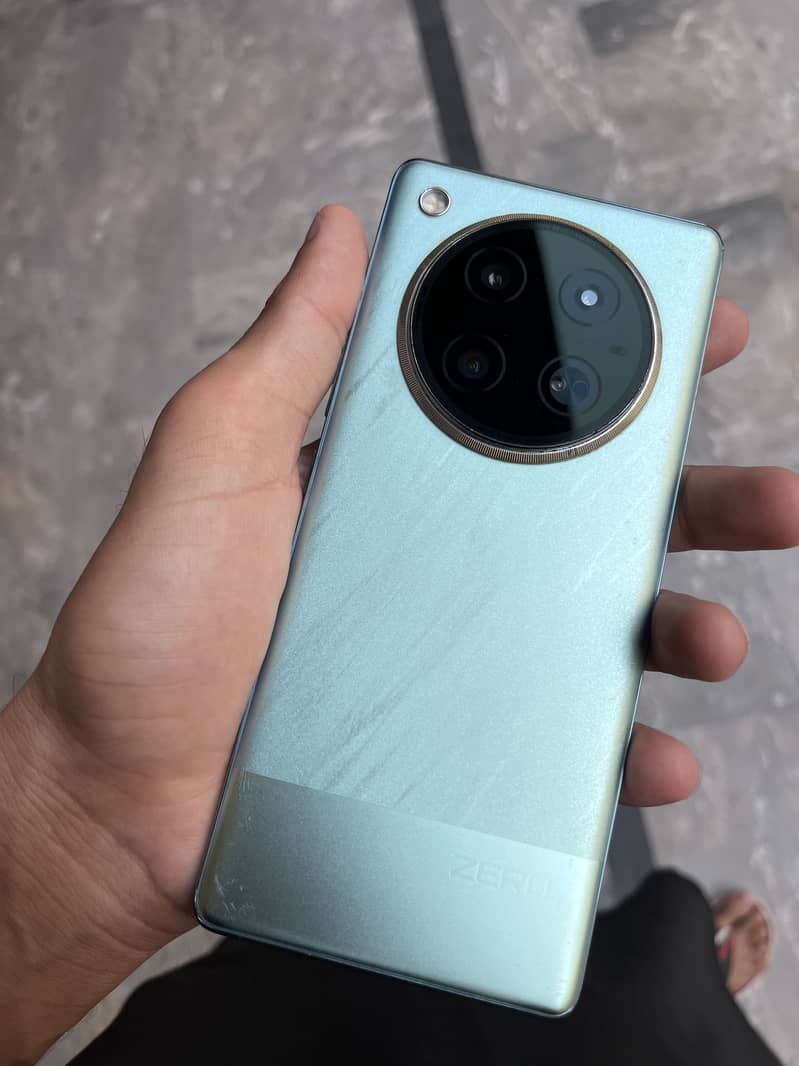 Infinix Zero 40 0