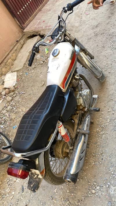 Honda 125 Modle 2004 For sale 03141503438