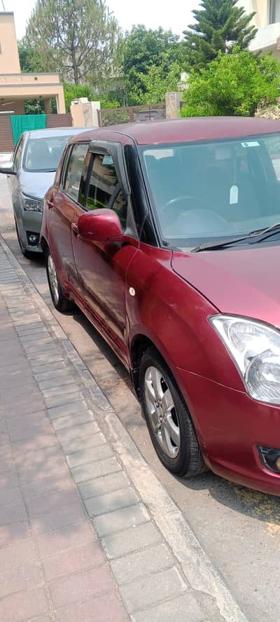 Suzuki Swift 2012