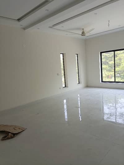 Wapda Town Phase 2 1 Kanal Brand New Luxury Upper Portion Available For Rent