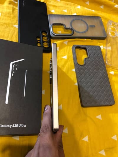 Samsung Mobile S25 Ultra