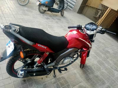Suzuki GSX 125